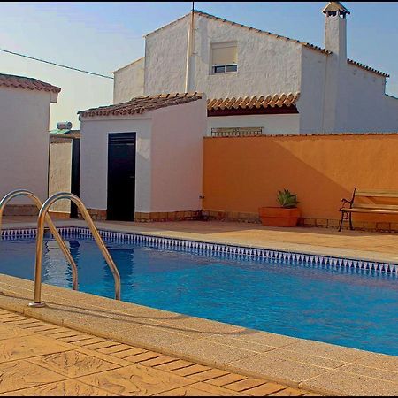 Chalet Con Piscina Privada โกนิล เด ลาฟรอนเตรา ภายนอก รูปภาพ