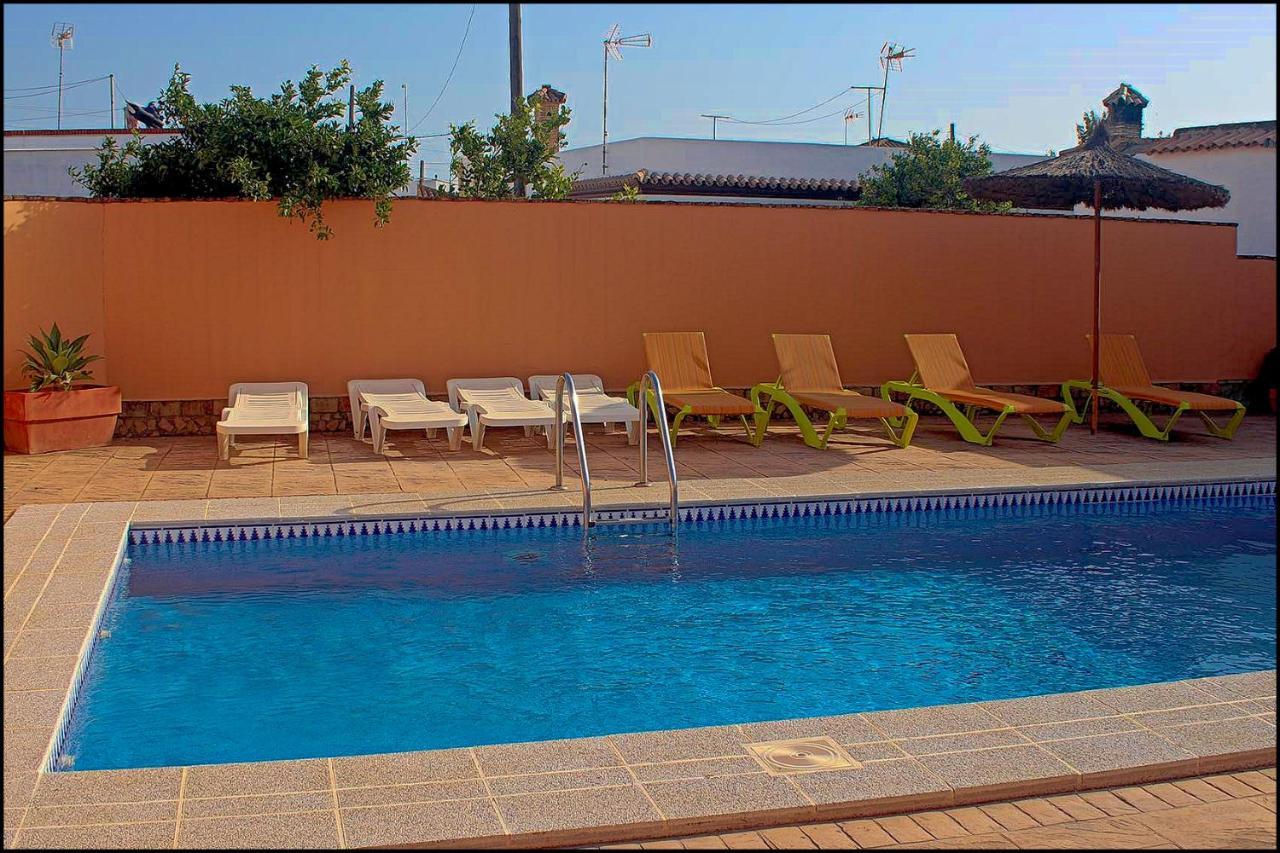 Chalet Con Piscina Privada โกนิล เด ลาฟรอนเตรา ภายนอก รูปภาพ